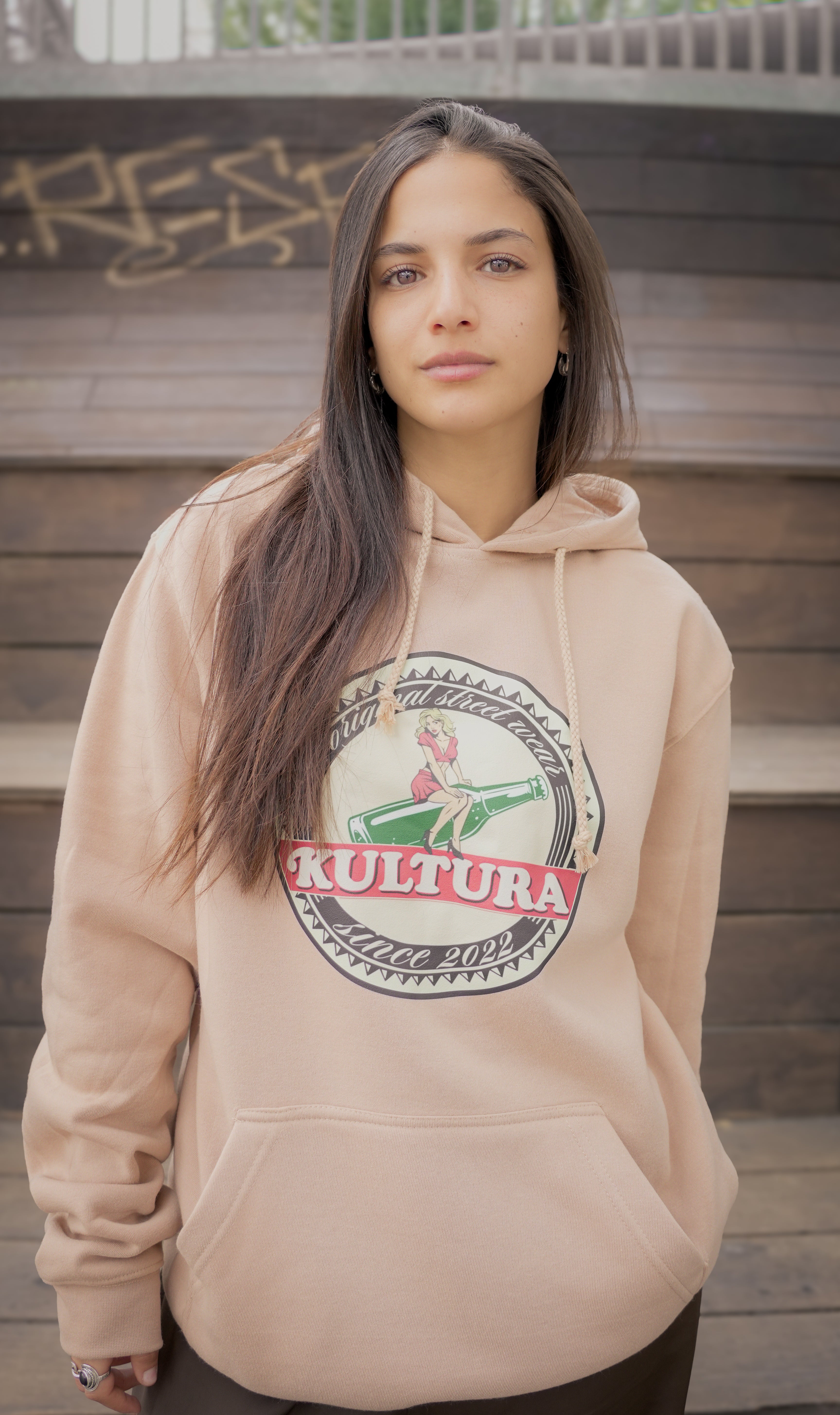 HOT GIRLS LOVE COLD BEERS HOODIE
