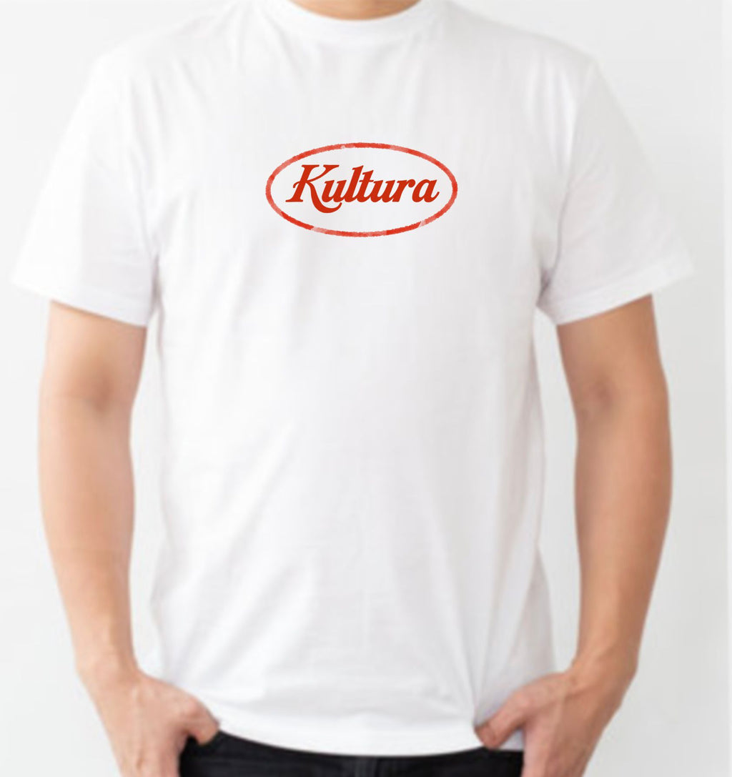 White TEE. kultura CHAINLINK FENCE design.